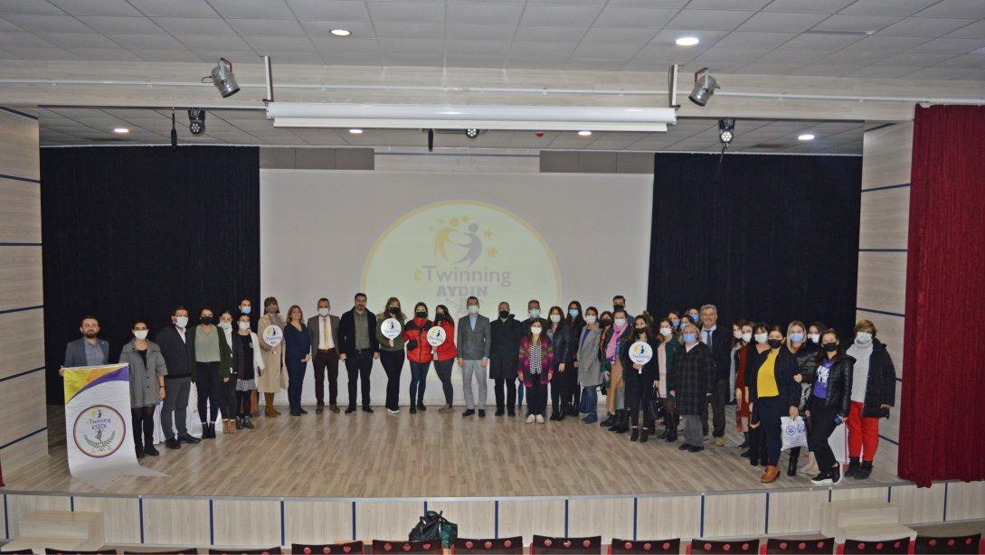 Özel Ege Atabey Okulları'nda eTwinning Bilgilendirme Toplantısı Gerçekleştirildi